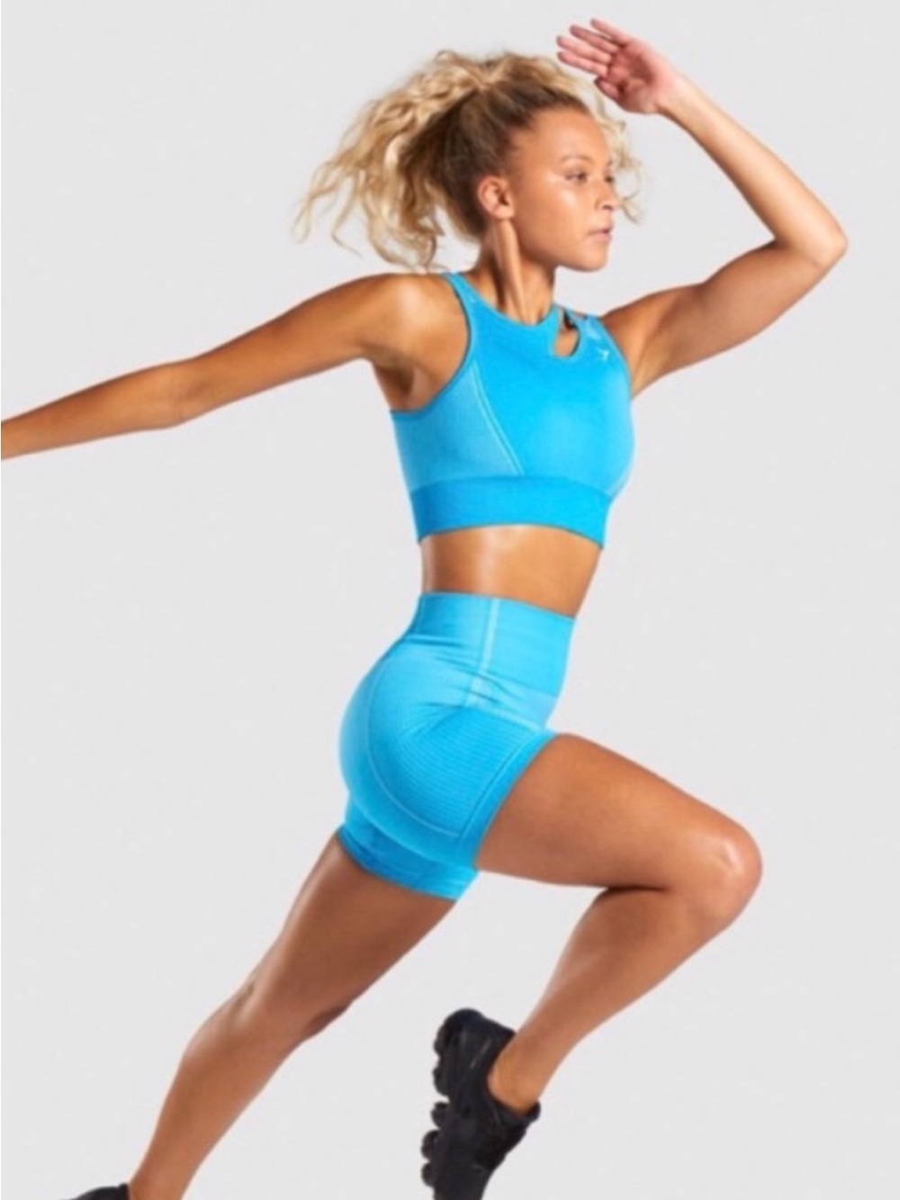 GYMSHARK Ultra Seamless asymmetrical sports bra and shorts set